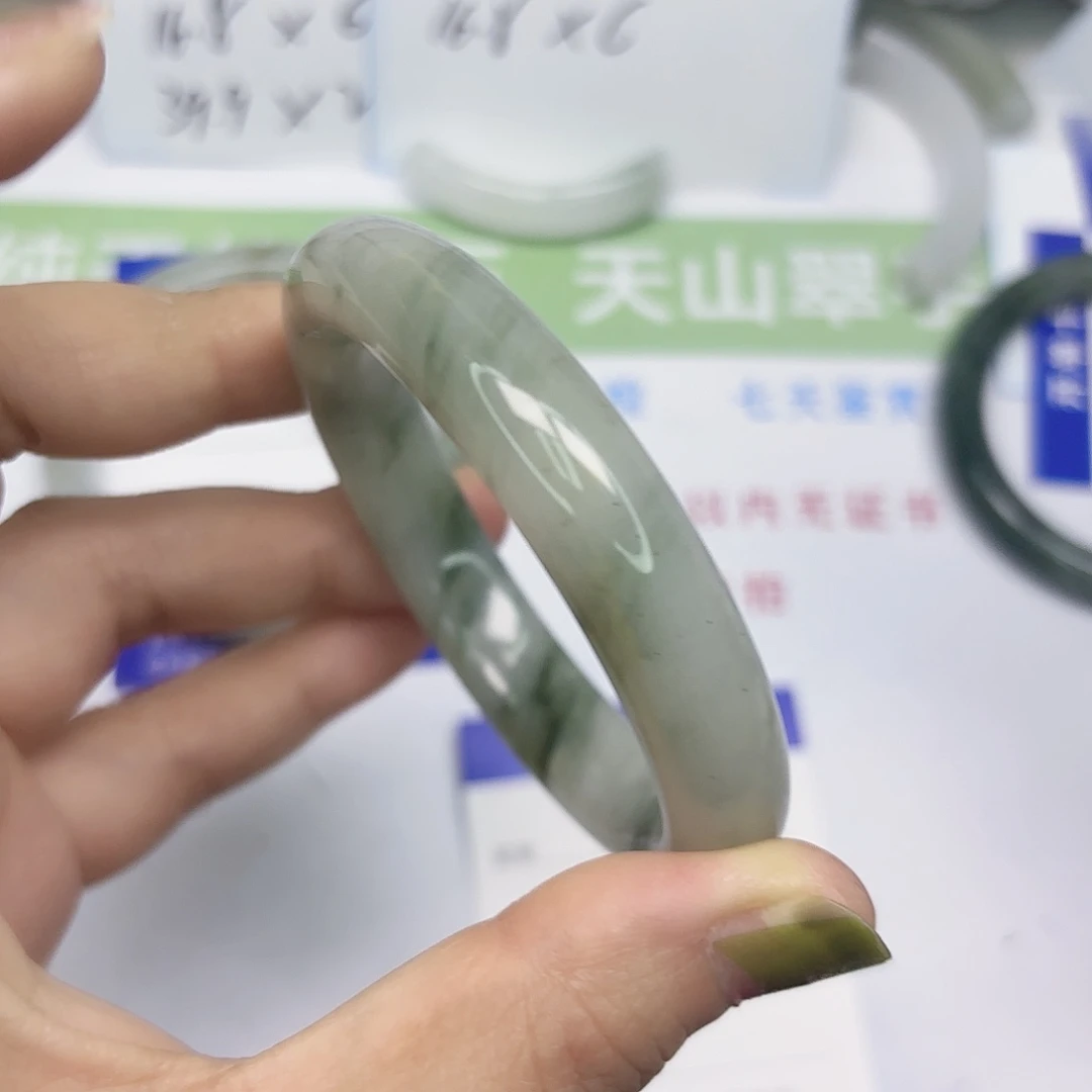 石英质玉未镶嵌手镯22/5454