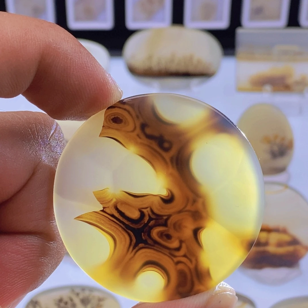 玛瑙/玉髓未镶嵌吊坠(不含链)31