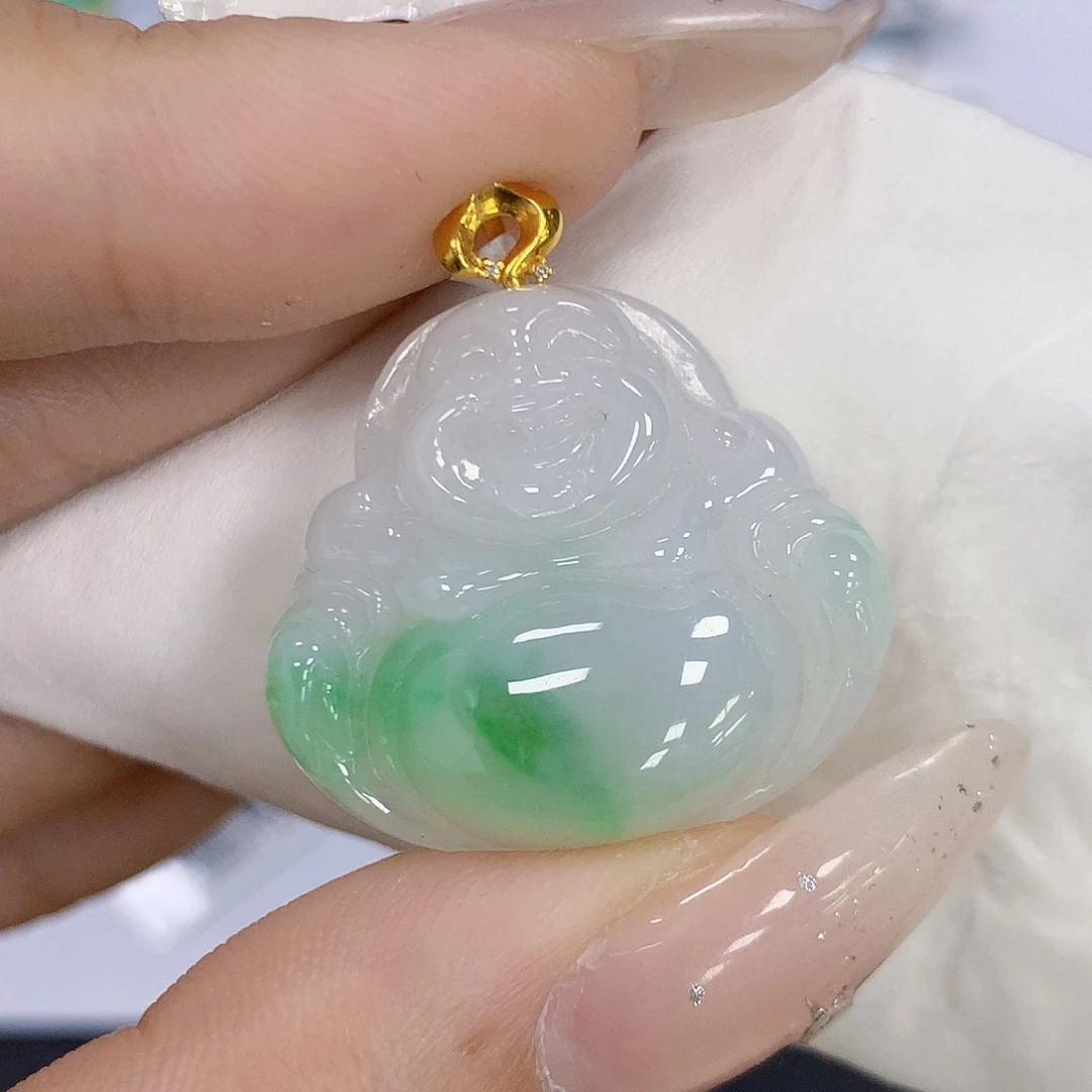 颈饰18K金镶嵌翡翠