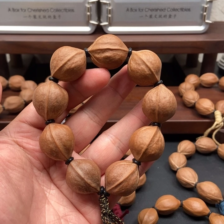 手串橄榄核2227三花