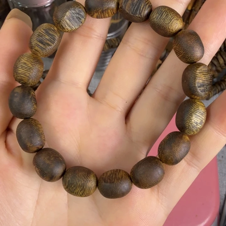 沉香碎屑沉香莺歌绿奇楠1.0留疤9克➕