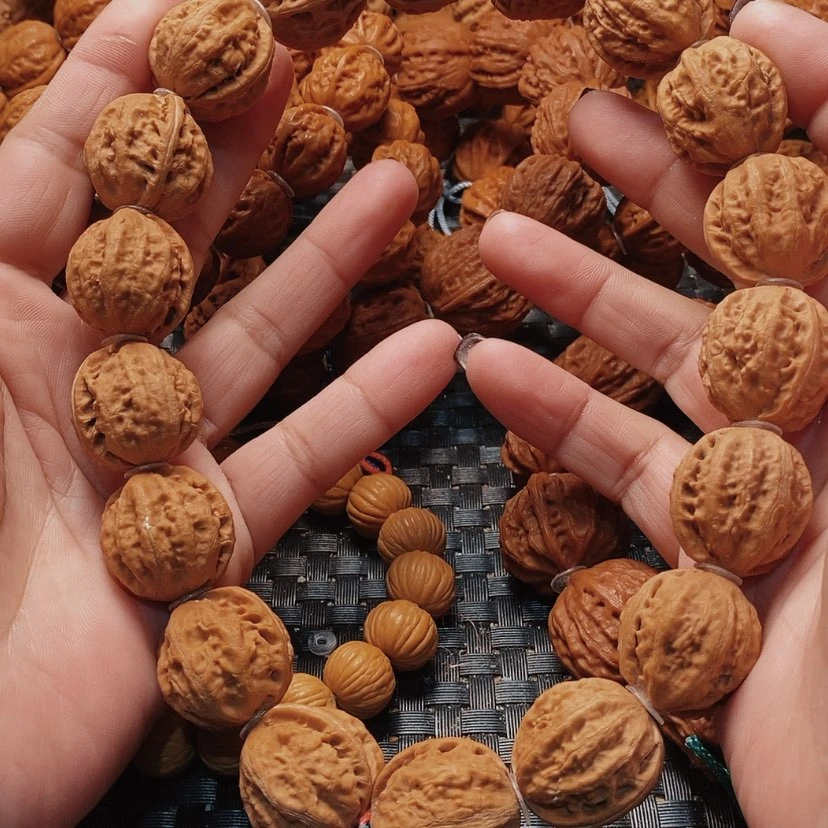 【闪购商品】文玩核桃吊坠蚂蚁纹京八棱