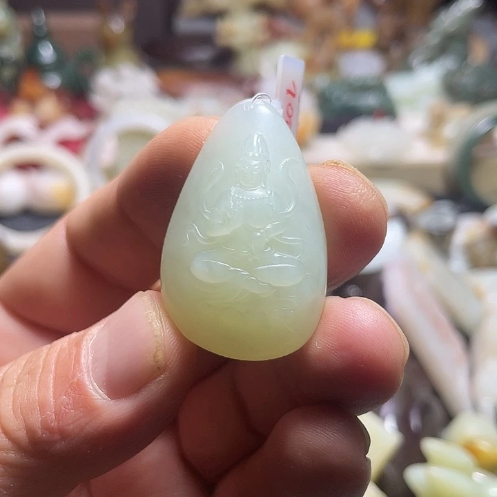 吊坠(不含链)未镶嵌和田玉（糖玉）