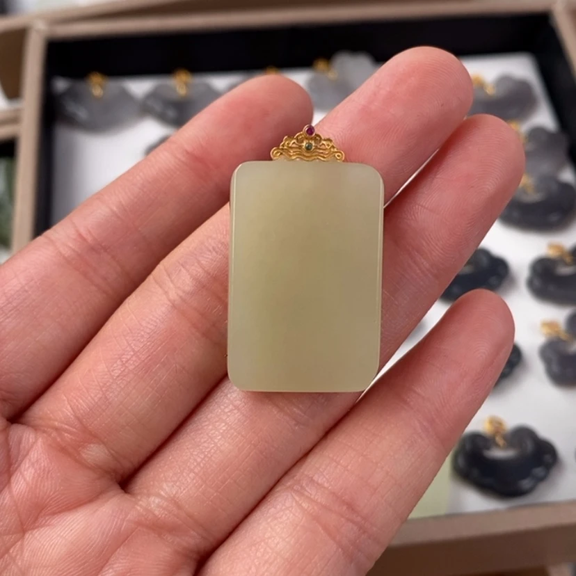 【闪购商品】和田玉未镶嵌颈饰