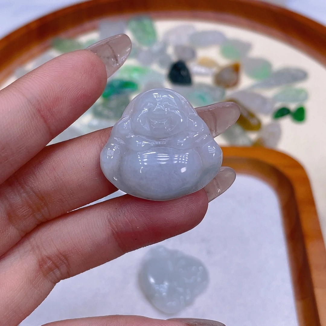 翡翠未镶嵌颈饰13