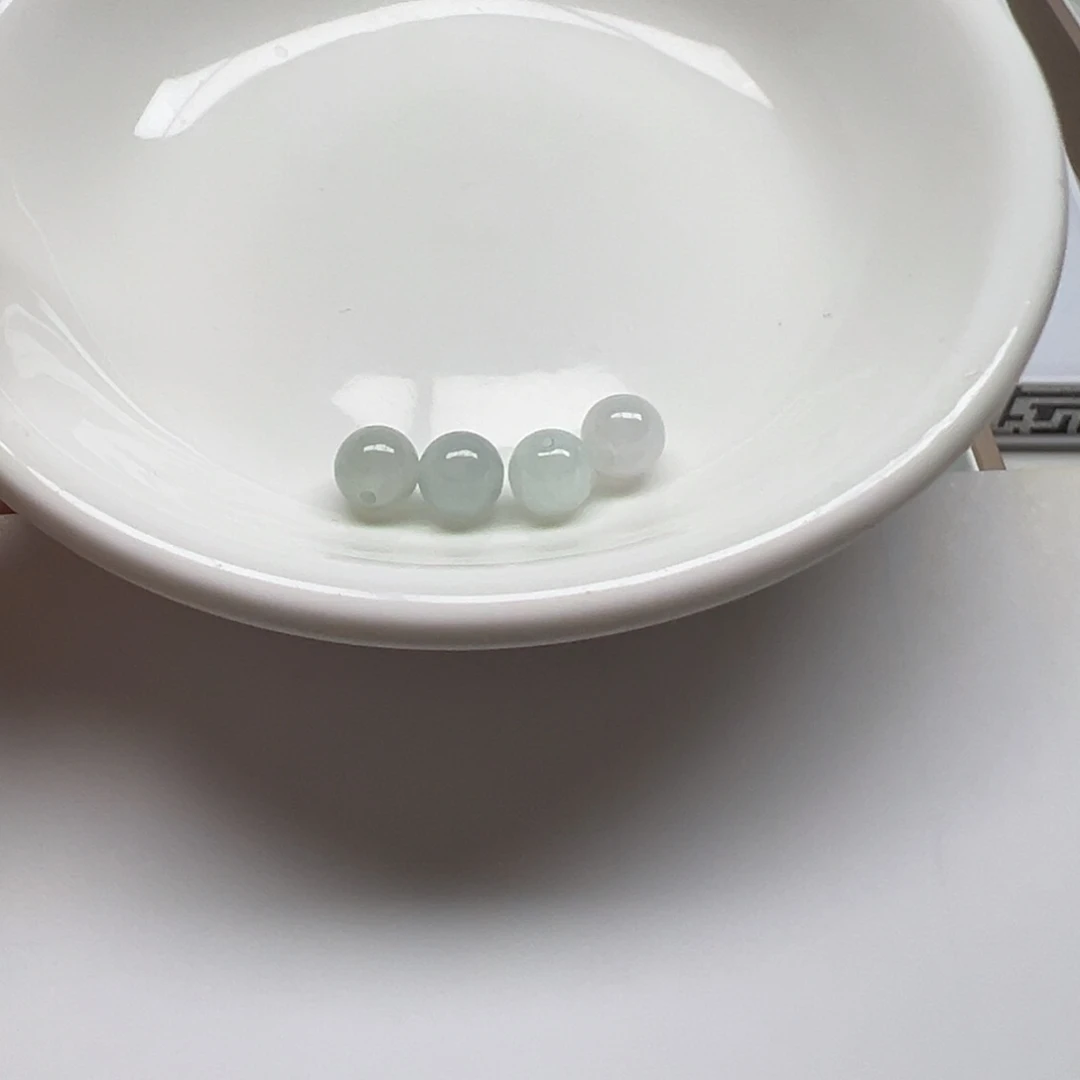 翡翠散珠猫****子纯天然缅甸翡翠A货卡7，4颗