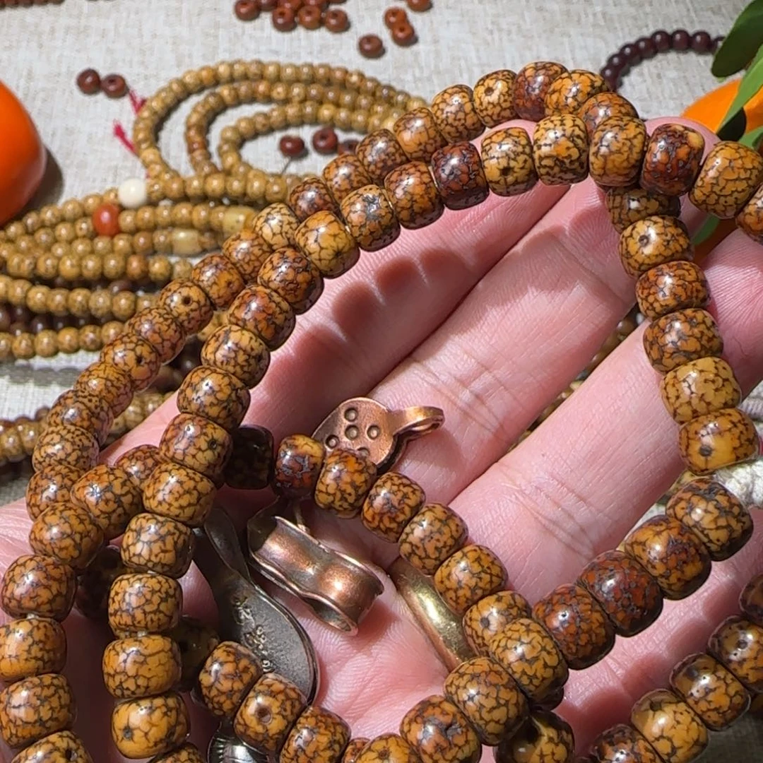 一***对星月菩提吊坠菩提