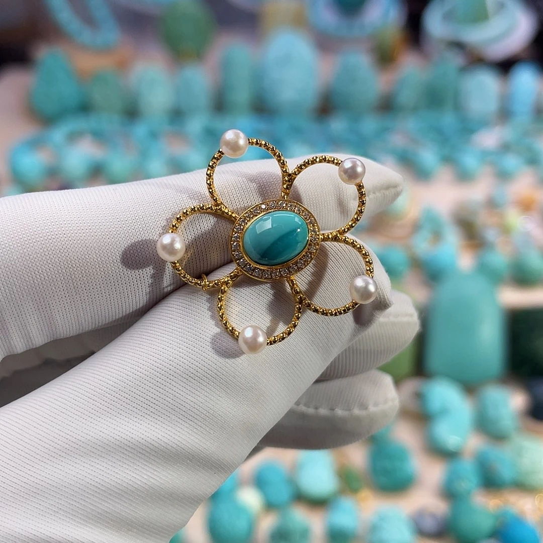 绿松石珠宝奇石18K金镶嵌小****贝