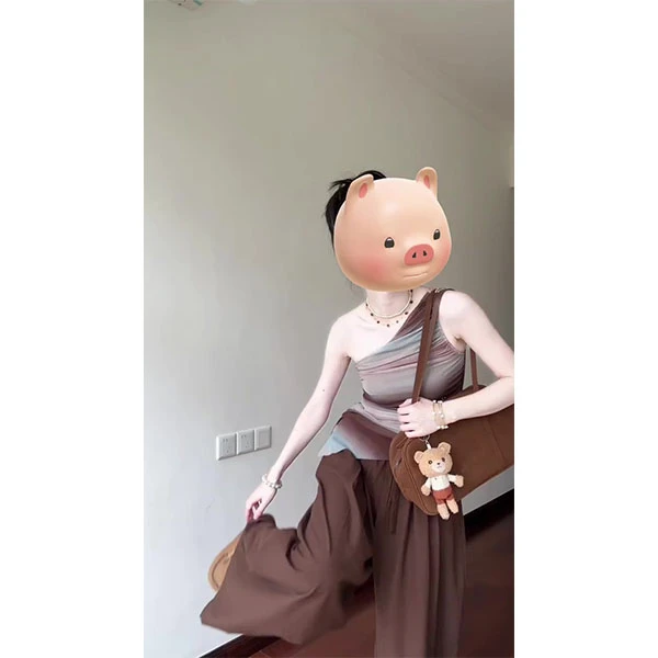 韩系晕染斜肩不规则无袖吊带背心女夏季新款不撞款上衣+裤子套装