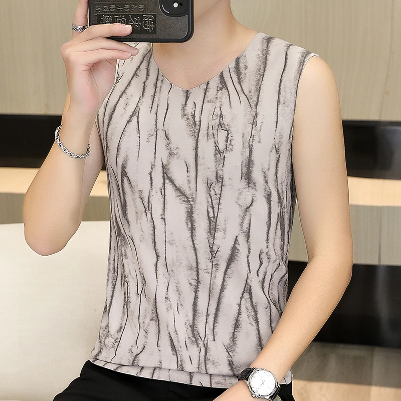 德绒保暖内衣男背心秋冬加绒加厚内穿贴身无痕条纹男士紧身打底衫