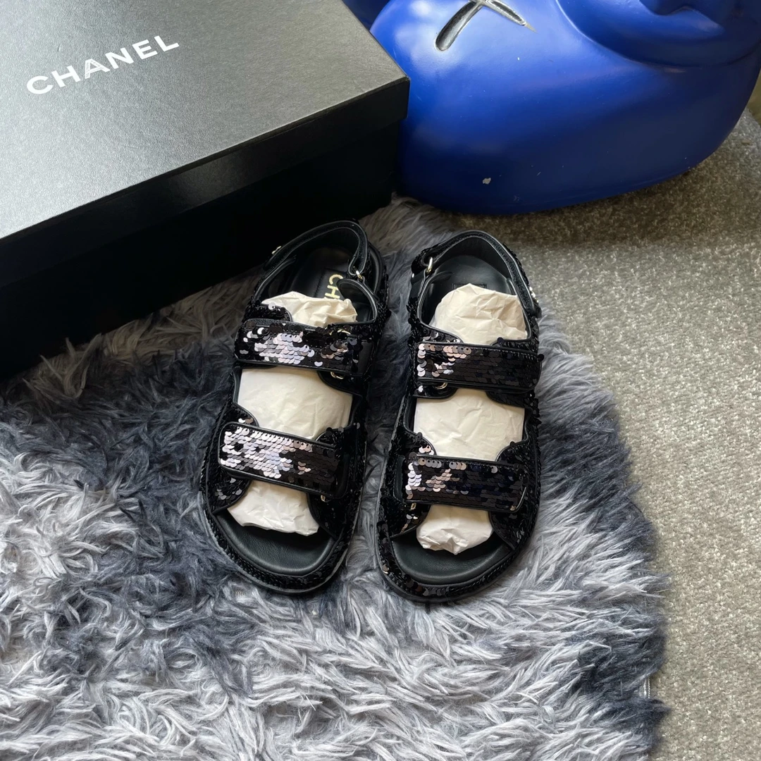 99新 Chanel/香奈儿  亮片黑色凉拖/鞋码37
