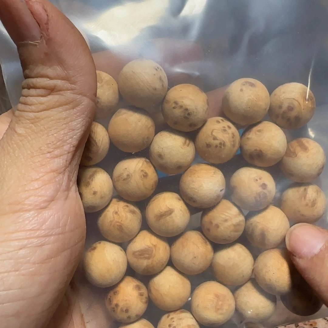 清***风柏木（崖柏）手串制作工艺