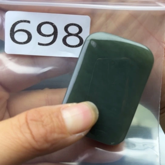 未镶嵌和田玉珠宝半成品