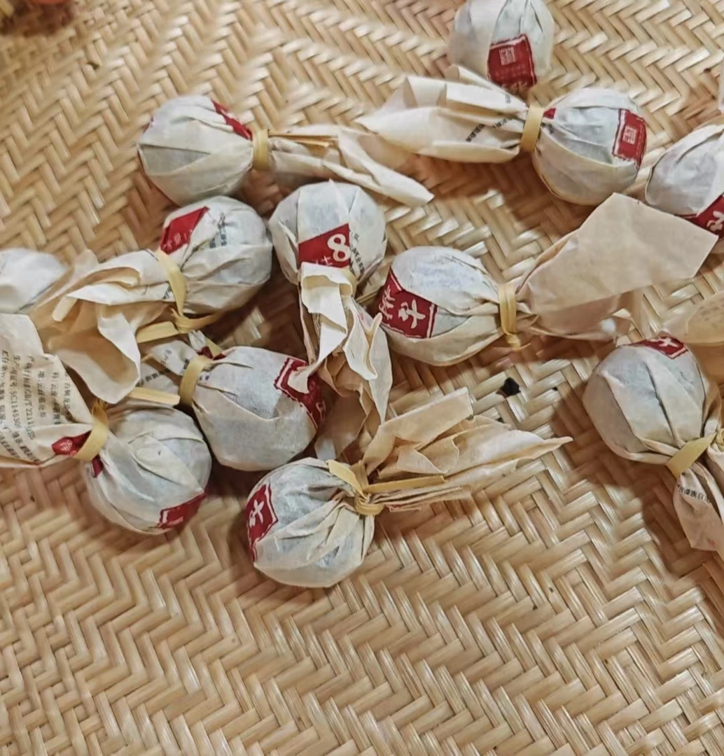 【128】 2025年 那赛 古树挑采春 龙珠生茶