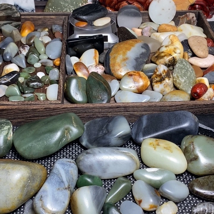 和田玉（子料）未镶嵌挂件