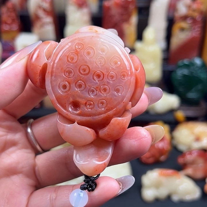 寿山石老性芙蓉石