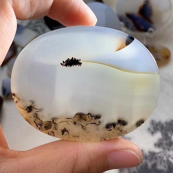 玛瑙/玉髓颈饰未镶嵌