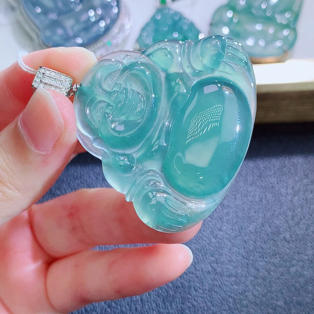 颈饰未镶嵌翡翠翡翠