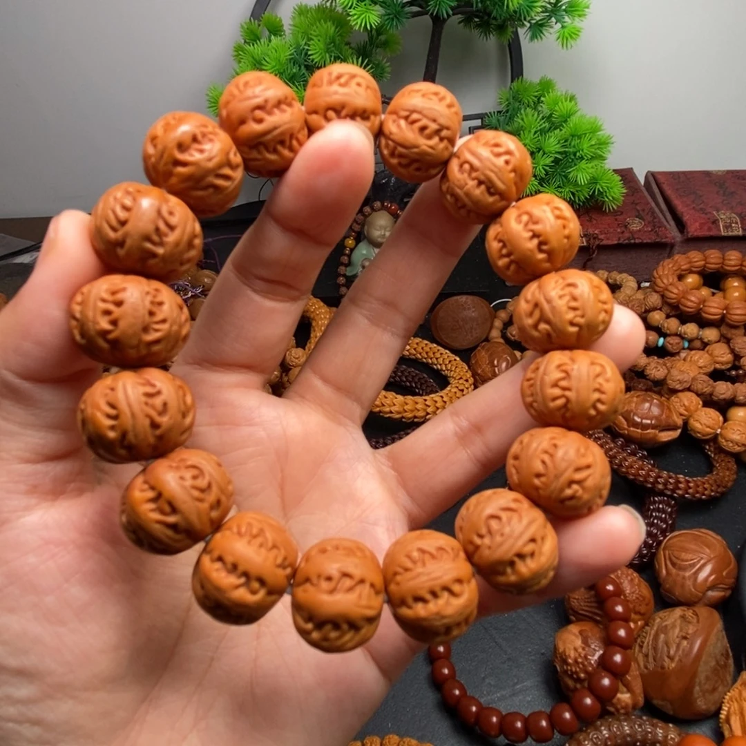 菩提籽类橄榄核雕刻手串橄榄核雕刻