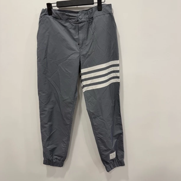 99新 THOMBROWNE tb裤子 yz