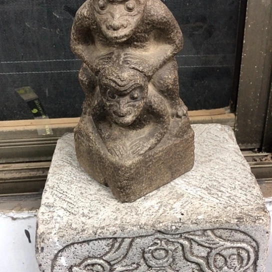 佳***木石猴一个漂亮好看