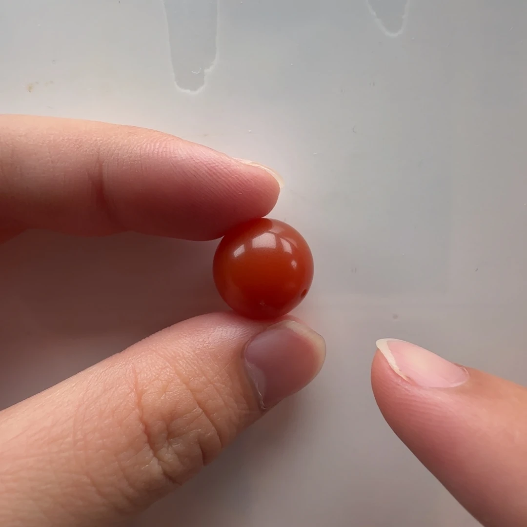 石英质玉未镶嵌颈饰月**楼