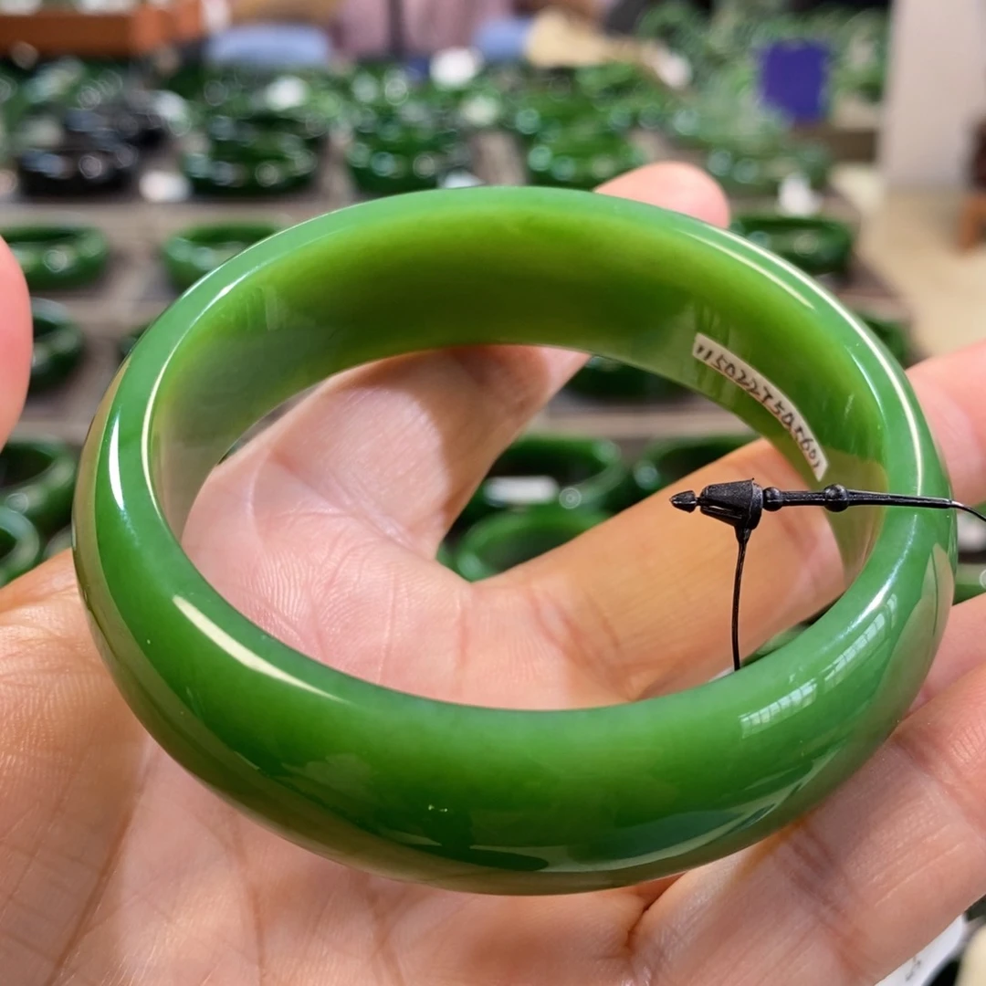 和田玉（碧玉）手镯未镶嵌