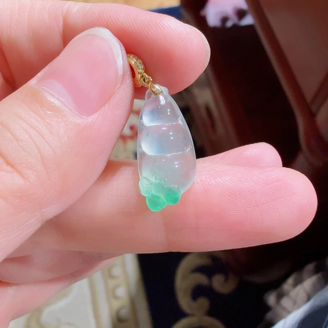 翡翠18K金镶嵌吊坠(不含链)吊坠