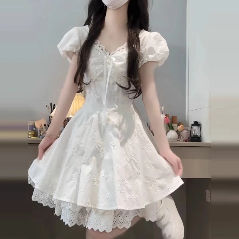 2025新款女装夏季短裙法式温柔风初恋白色连衣裙子气质收腰小白裙