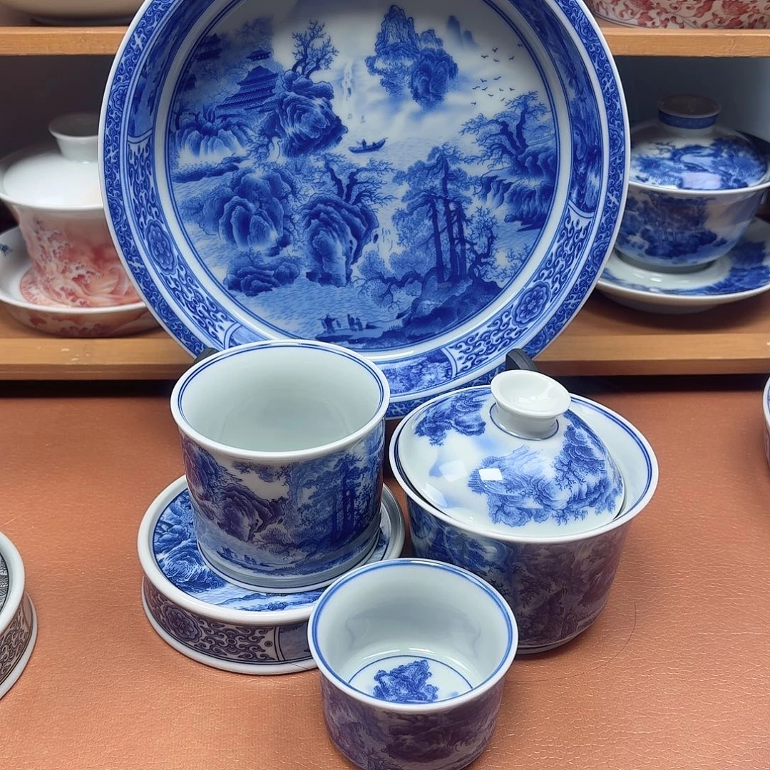 景德镇瓷器精品陈列展品