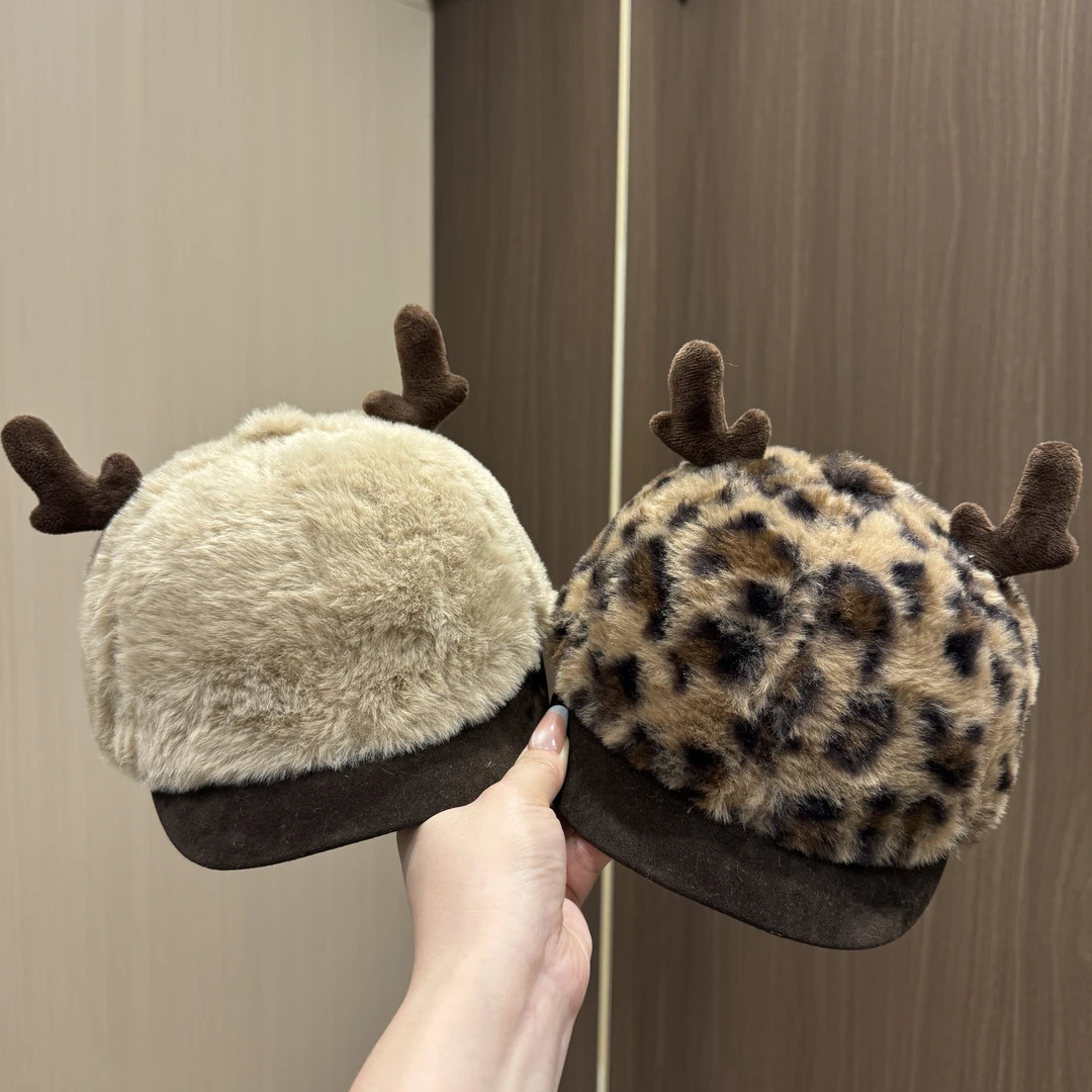 MIDIXIN/米迪昕儿童个性豹纹毛绒鸭舌帽秋冬季加绒防风保暖棒球帽