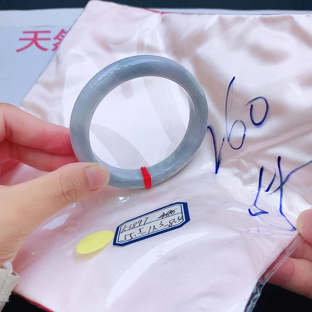 翡翠未镶嵌手镯我