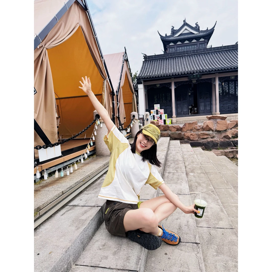 户外山系吸湿速干情侣款复古撞色训练ins运动短袖小众夏季女装