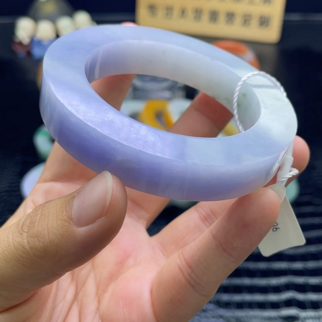 未镶嵌翡翠定制翡翠