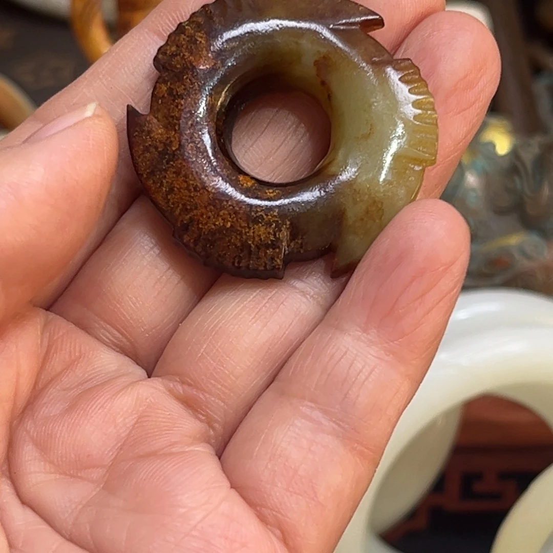 和田玉（糖玉）未镶嵌挂件