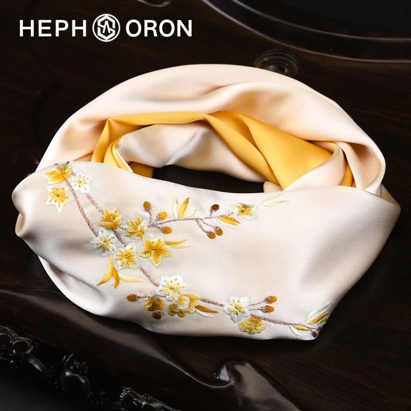 HEPHSORON苏绣丝巾礼盒送妈妈米白色刺绣披肩高级桑蚕丝真丝围巾