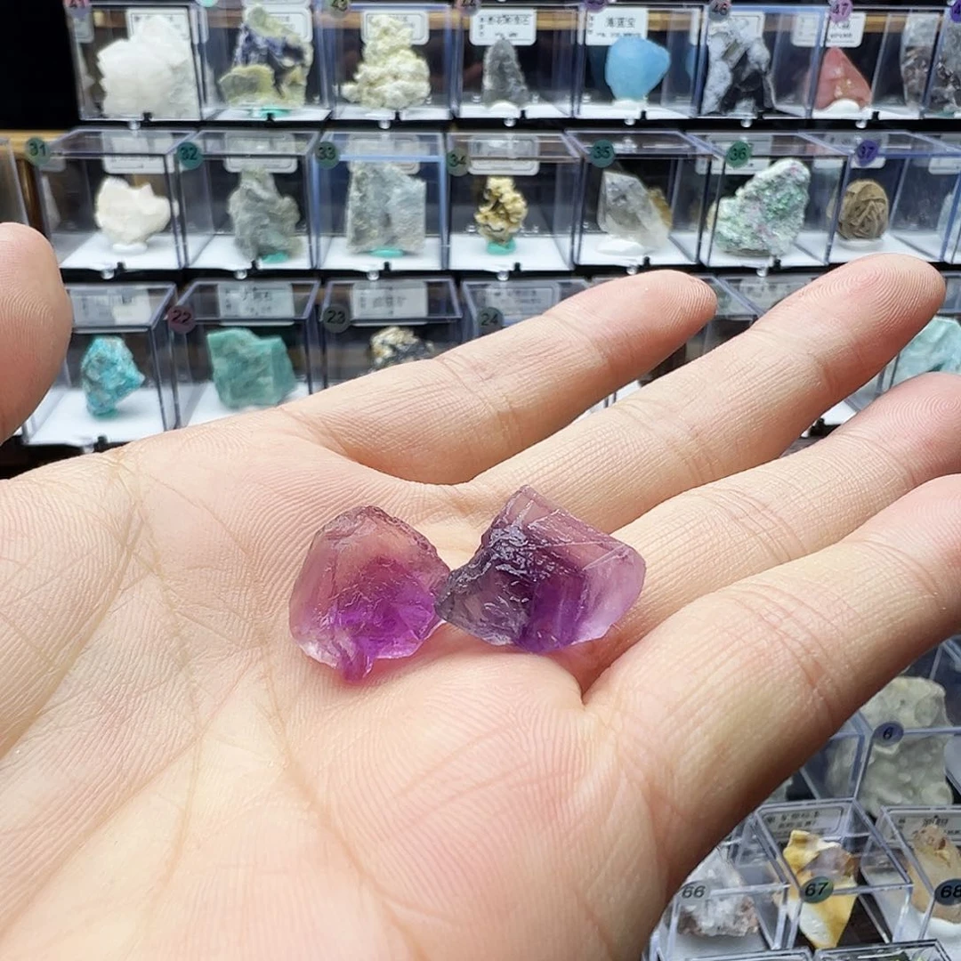 东陵石珠宝奇石合金皮*桃