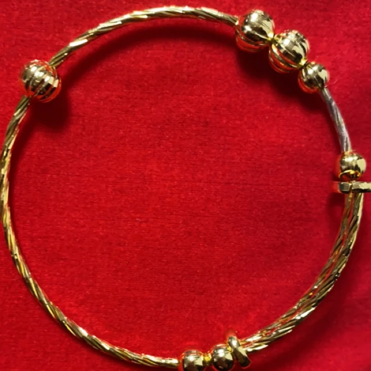 05首饰百搭水贝，