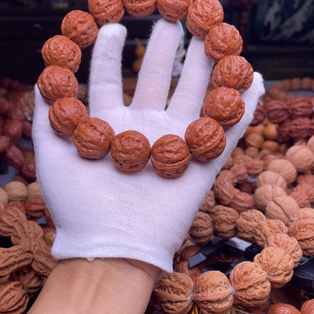 别***话文玩核桃吊坠秋子