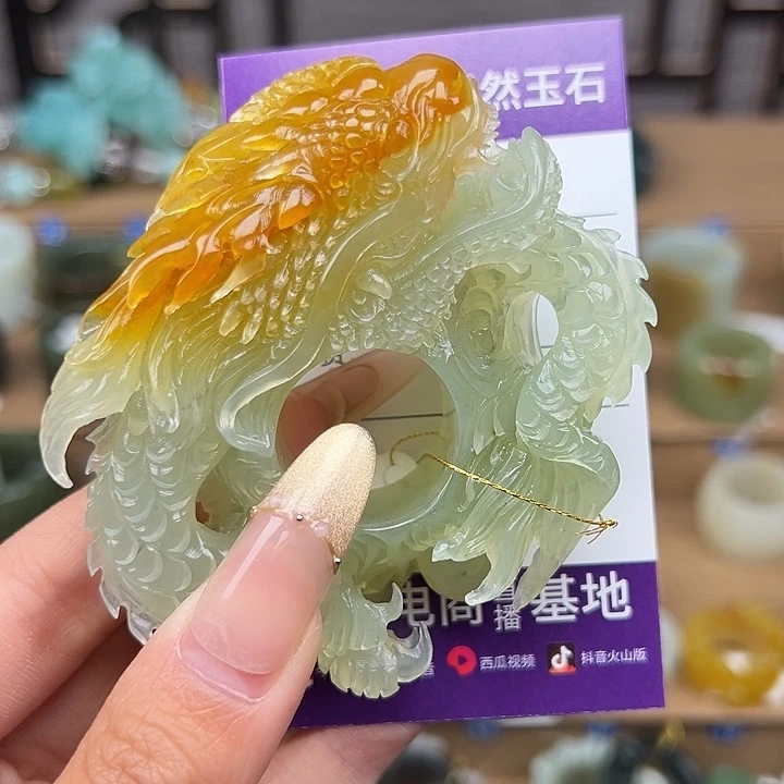未镶嵌戒指和田玉