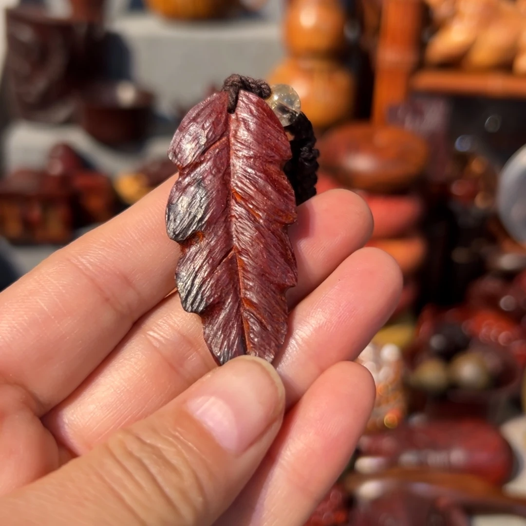 檀香紫檀（小叶紫檀）兠**菀