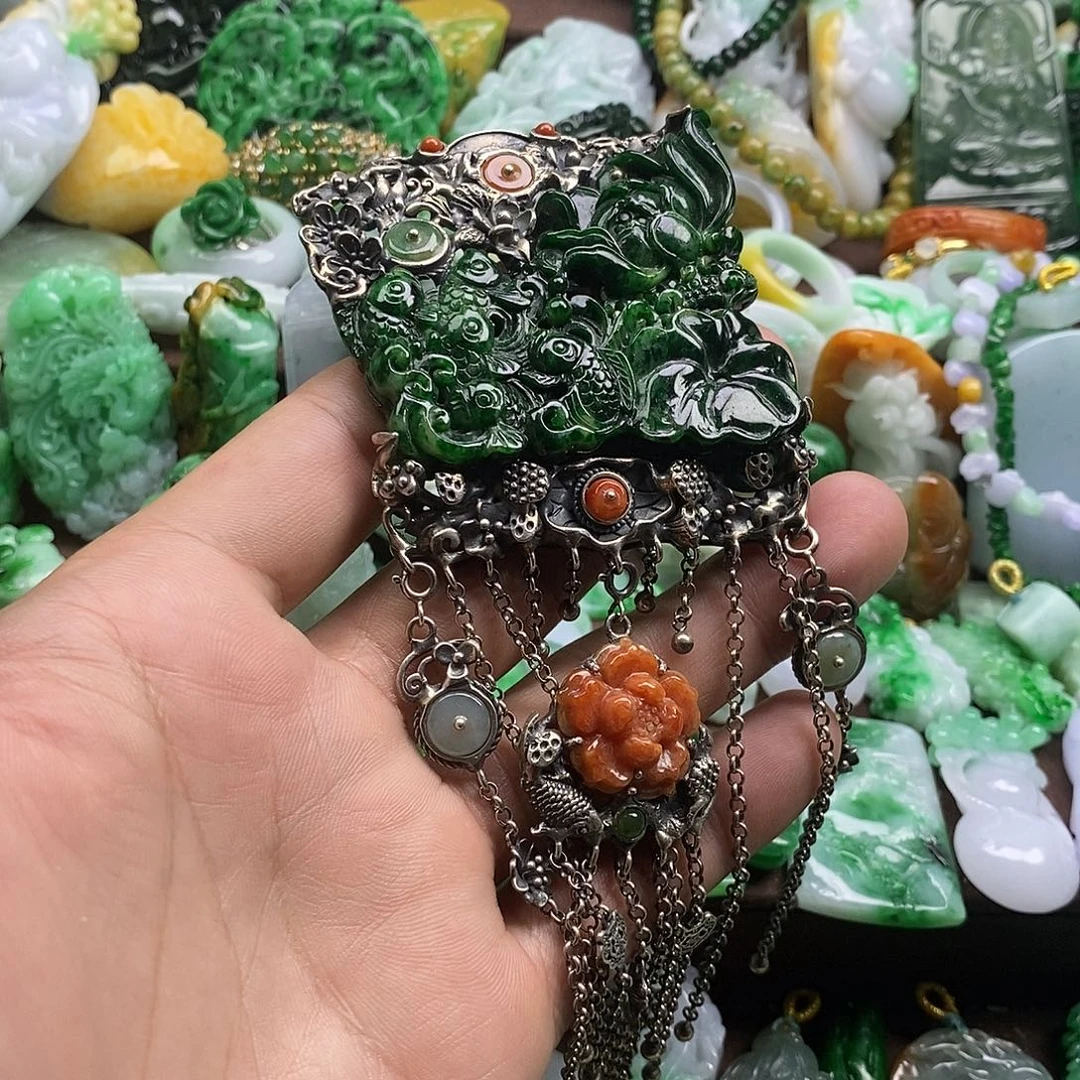 翡翠银S925镶嵌颈饰鱼