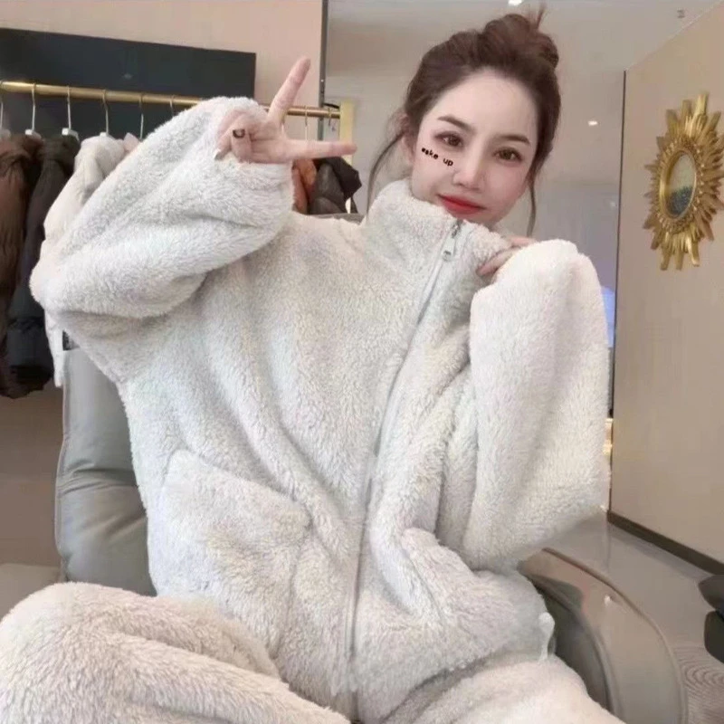 情侣睡衣秋冬款女珊瑚绒男士加绒加厚法兰绒可外穿拉链家居服套装