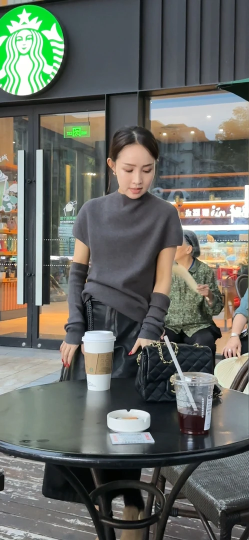 纯色休闲针织短袖保暖法式便携毛针织衫女秋季