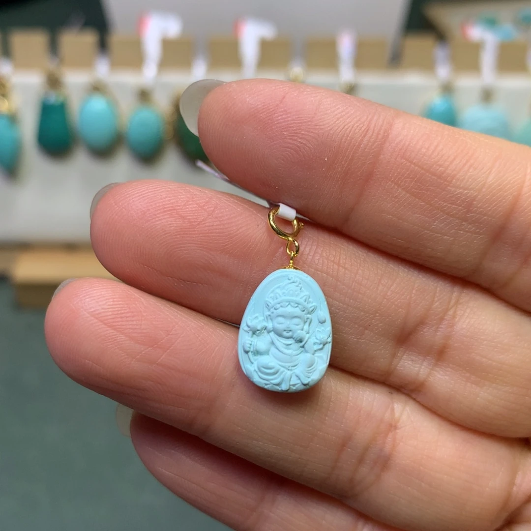 绿松石挂件18K金镶嵌