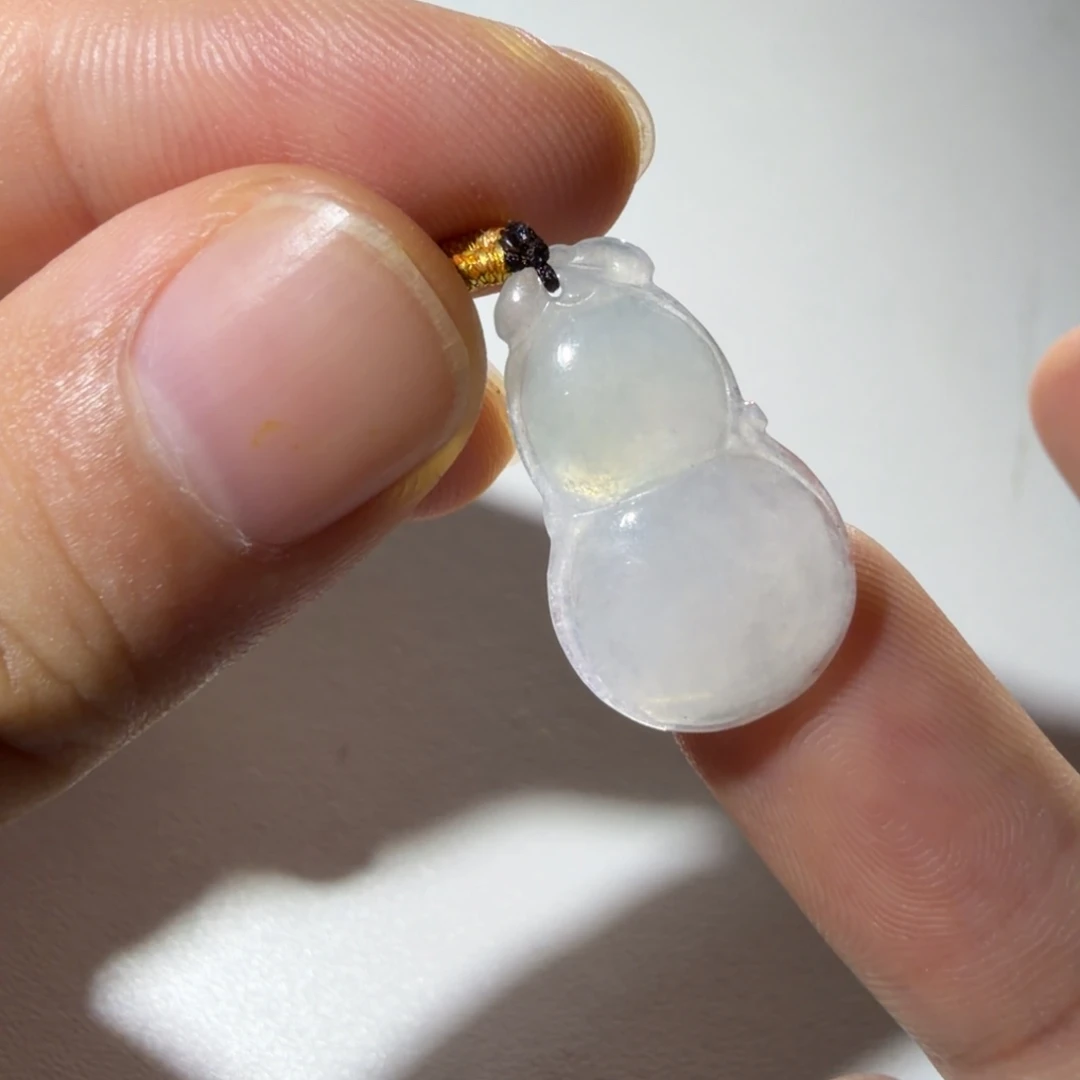 颈饰未镶嵌翡翠好
