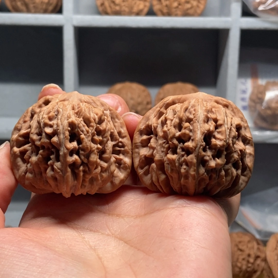 ****_文玩核桃吊坠全品44楼