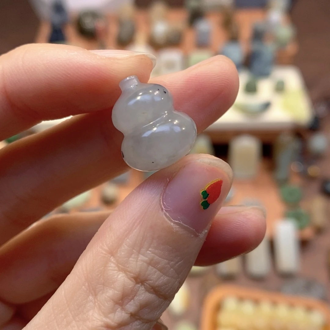 和田玉未镶嵌颈饰三通