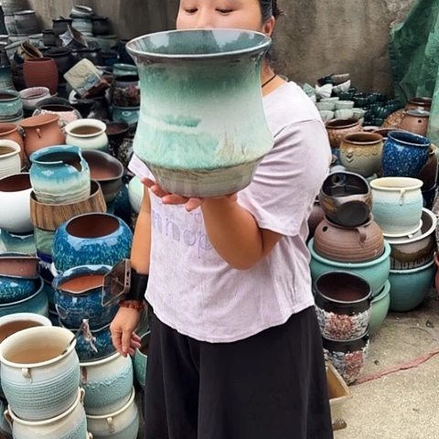 口20高20瑕疵一个盆子。