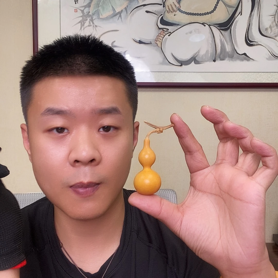 辰***瑜吊坠柏香籽/百香籽